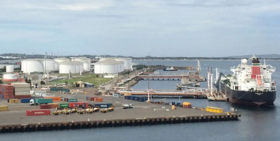 Press Conference 20/6/26 9:20 am PRIME MINISTER: “Today I can announce that Export Finance Australia (EFA) has secured an additional 50 ML of diesel and that this shipment is now [&hellip;]